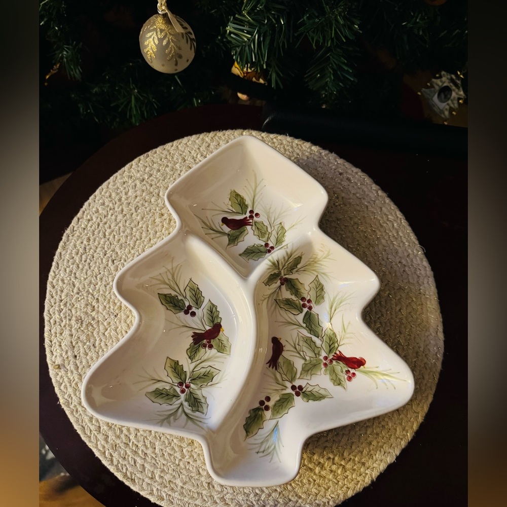 Gates Ware Christmas Tree Divided Serving Dish – Holly & Cardinal Design